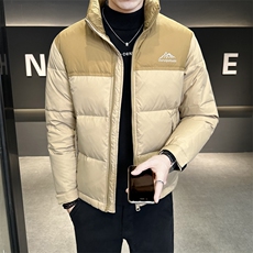 黄色