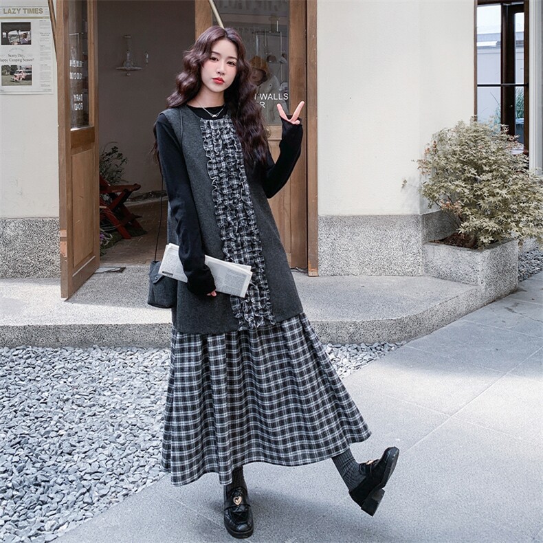 26新款现货大货已到店设计感格纹背心裙套装6877-P215-K328,女装套装/套裙,2D034