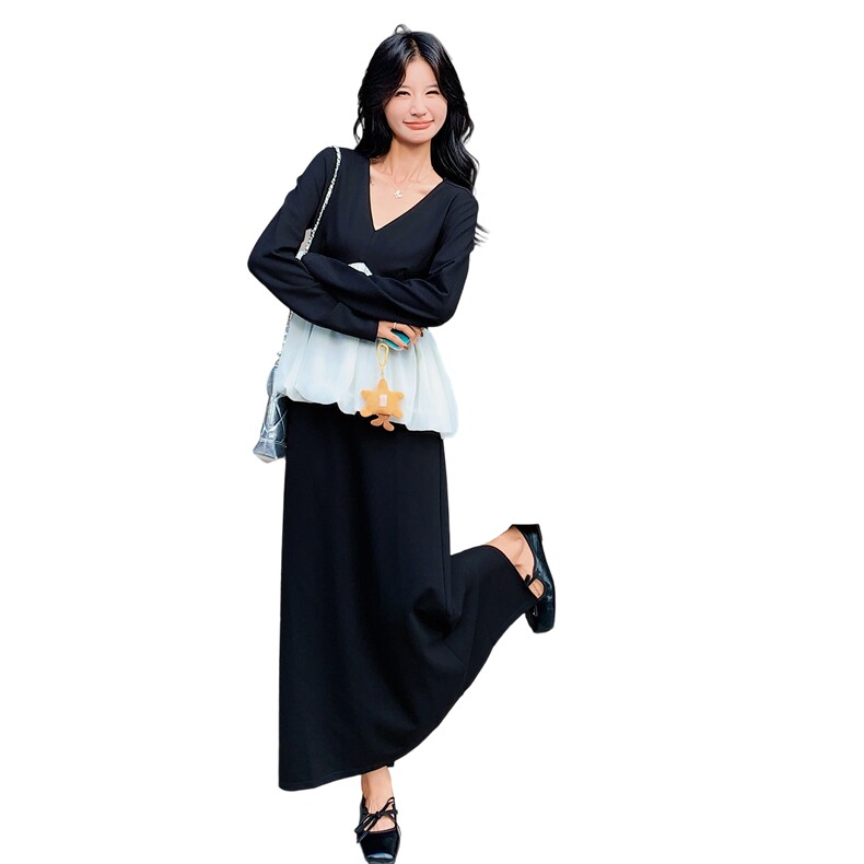 现货2D078-T1945-P145K208显瘦拼接黑色上衣+半裙两件套，女装套装/套裙，2D078