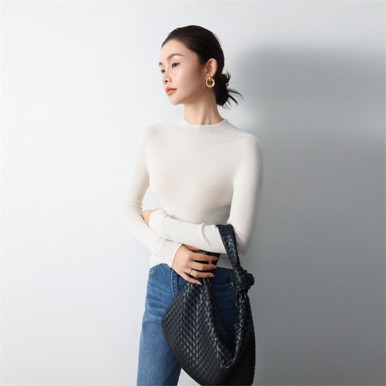 一线成衣秋季新款简约纯色百搭时尚半高领打底衫,女装羊毛衫,清联羊绒