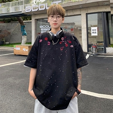 黑色