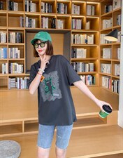 初夏新款标签线条熊短袖T恤，女装T恤，Dalnim