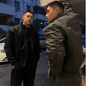 抖音得物 美式潮休闲夹克春季立领纯色复古工装加厚棉服外套AMY01图片