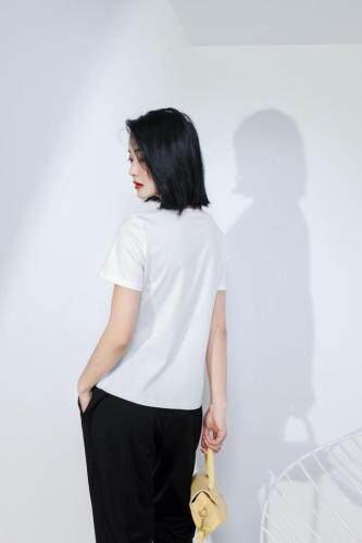 夏季新品发布中，女装，赛蝶衣社