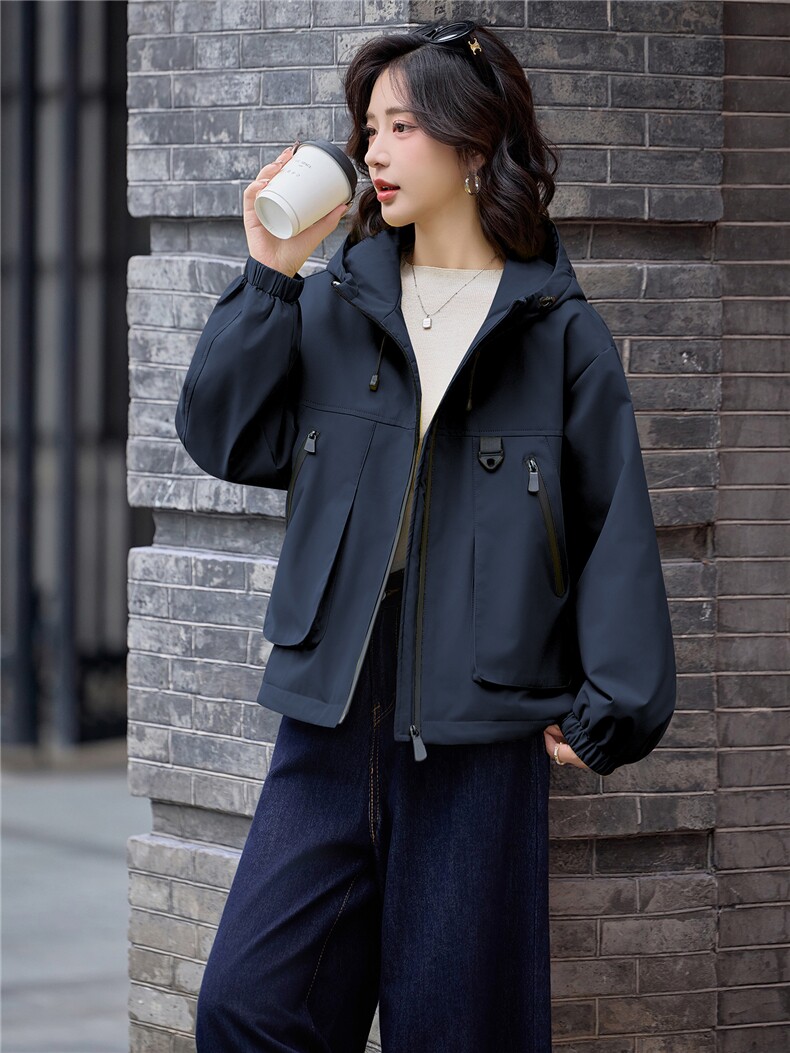 工装风休闲连帽加绒加厚短外套女2025秋冬新款宽松显瘦保暖派克服,女装短外套,依路服饰