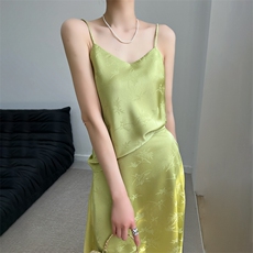 2025年夏新款国风新中式醋酸半身裙女高腰垂坠感A字包臀显瘦长裙，女装半身裙，蒙绒特