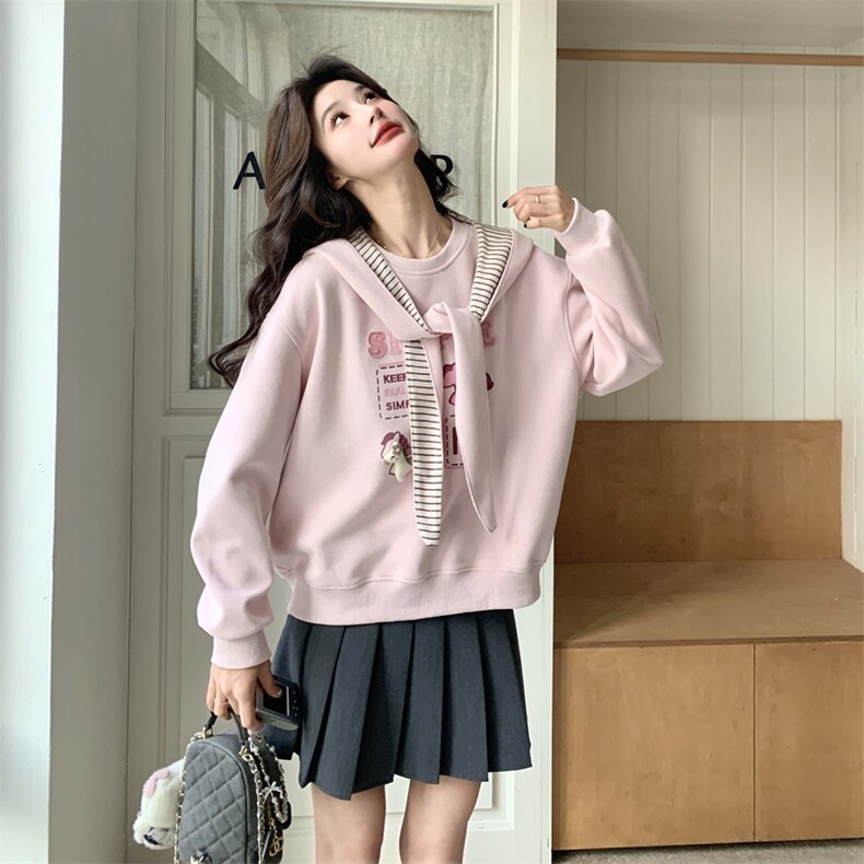 新款主推连帽小马刺绣套头卫衣2701-P125-K208,女装卫衣/绒衫,2C129