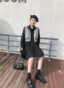 星雨阁2021秋装新款马甲两件套连衣裙 现货图片