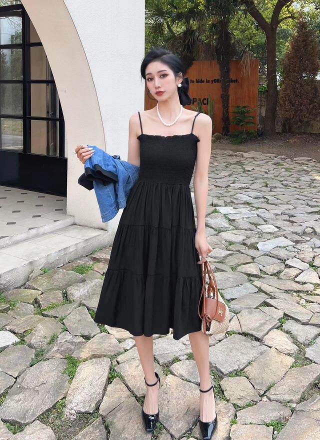 [现货]牛仔两件套连衣裙，四色、三码，女装连衣裙，依柏璐(1F)