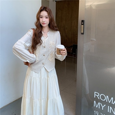 现货新款毛巾绣花马甲连衣裙两件套25088P185K278，女装套装/套裙，2D035