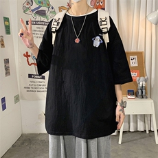 黑色