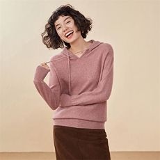 秋冬季新款舒适时尚百搭一线成衣平面连帽羊绒衫，女装羊绒衫，雅之冉羊绒