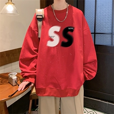 红色