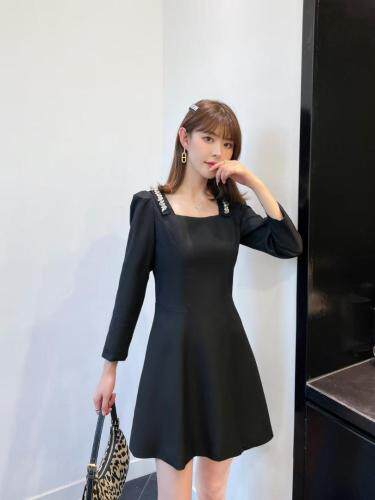 （现货）连衣裙，女装连衣裙，伊娜蕾尔