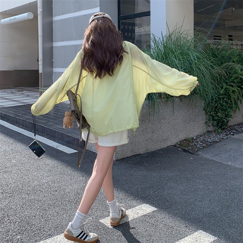 轻薄连帽防晒衣外套女夏季2025新款网红爆款减龄流行超火上衣夹克,女装短外套,2C176