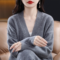 时尚百搭女羊毛衫羊毛秋冬简约宽松显瘦开衫，女装羊毛衫，天佑贝依