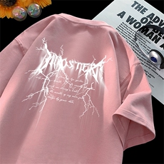 粉红色