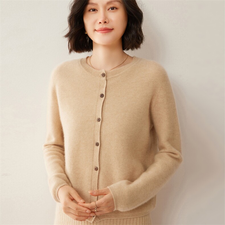 时尚百搭女士开衫优雅显瘦长袖针织衫舒适保暖秋冬季必备单品,女装羊绒衫,昭美羊绒