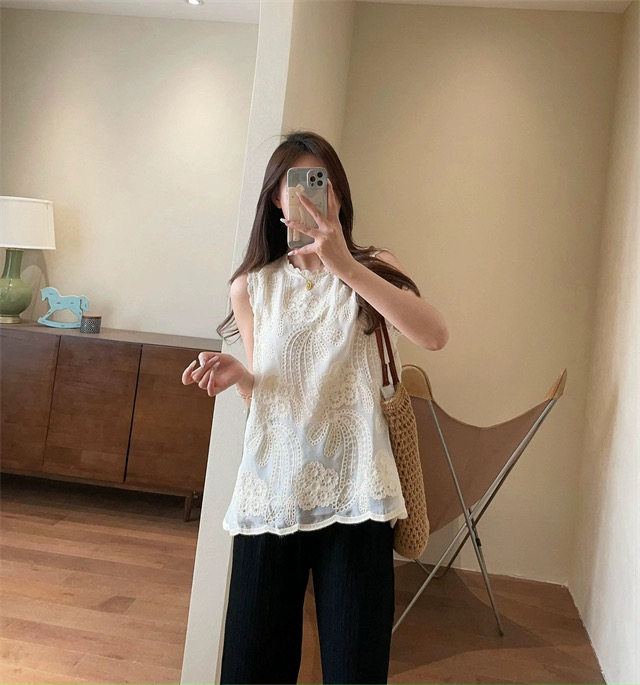 重工立体蕾丝刺绣显瘦精致钩花上衣，女装T恤，湘姗