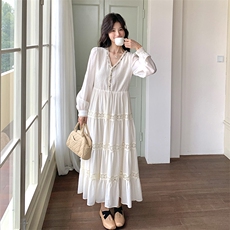 清纯乖乖妹白色连衣裙女春秋2025新款超火好看氛围感独特漂亮长裙，女装连衣裙，2D035