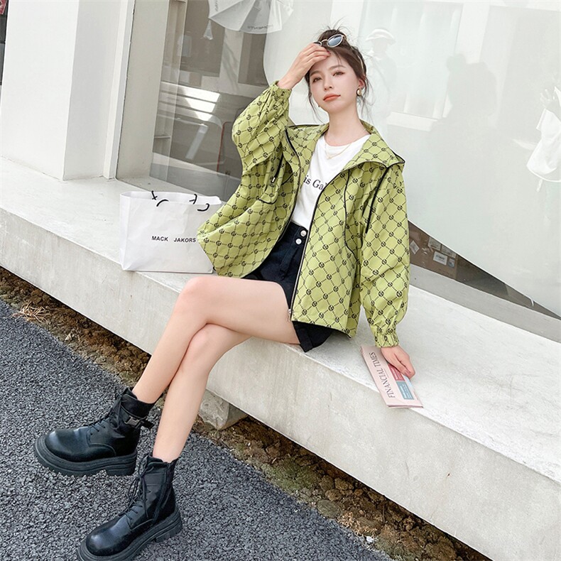 2022年新款通勤中长款时尚休闲风衣外套，女装风衣，靓星雨