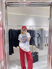 长款印花T恤，女装T恤，mo mo kiss u