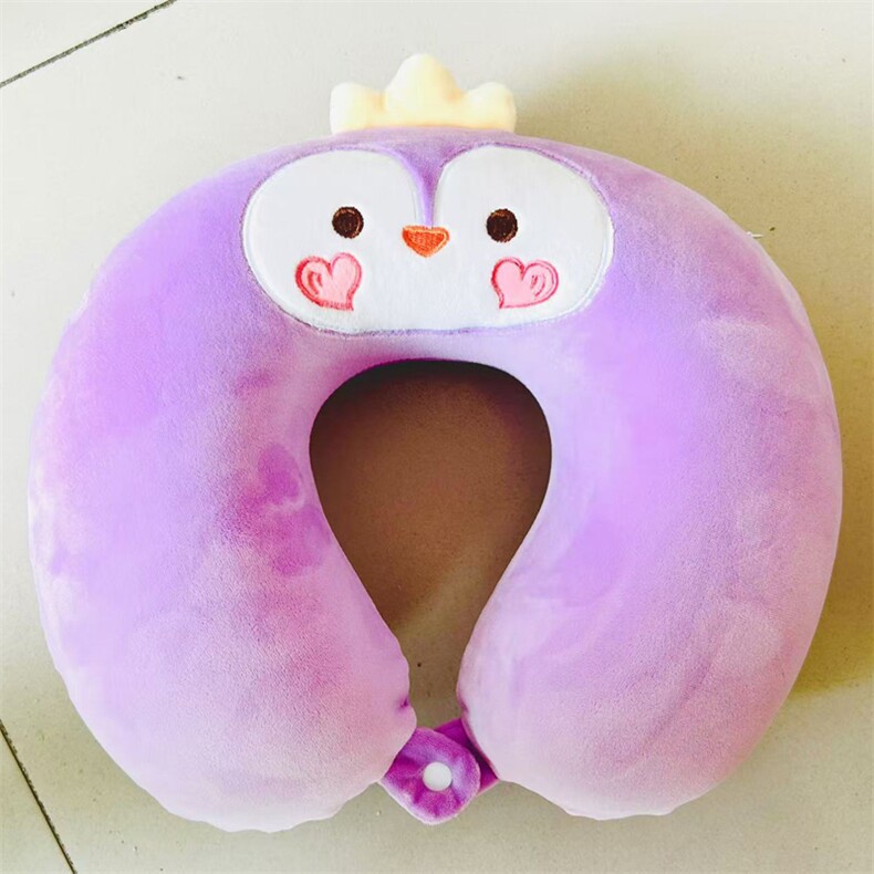 颈枕企鹅，云朵毛绒玩具厂