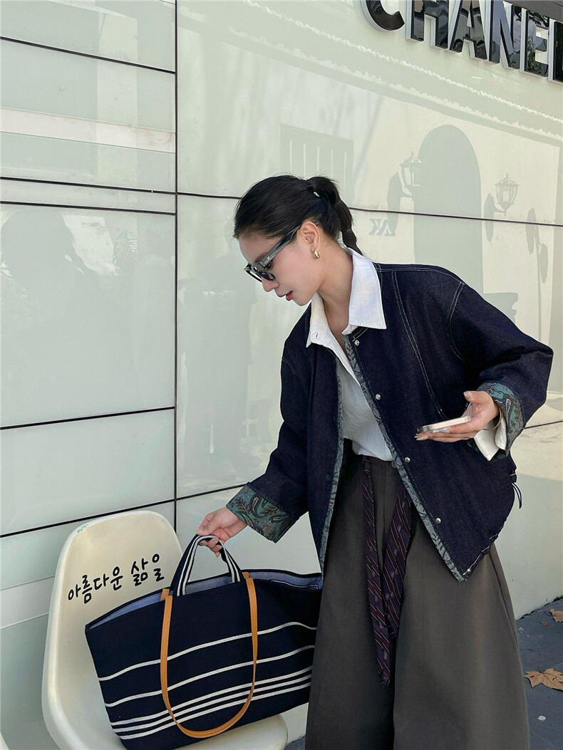 2025秋装新款复古休闲宽松圆领牛仔外套,女装牛仔外套,深水步