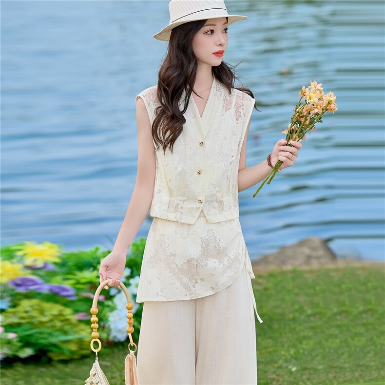 （新款现货）2026夏装潮流V领蕾丝上衣+屁帘棉麻阔腿裤套装两件套,女装套装/套裙,印象茜