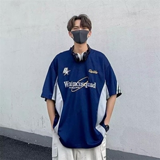 蓝色