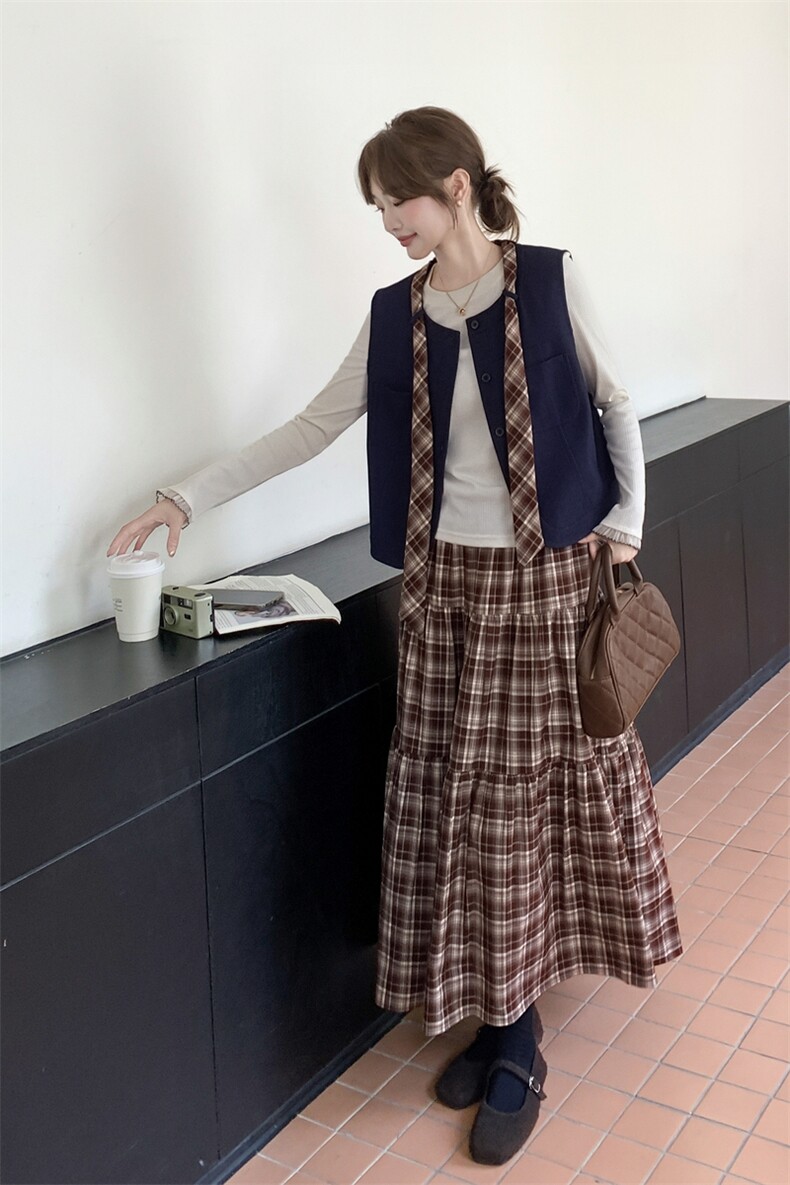 2025秋季新款马甲半身裙两件套5861--P165---K228,女装套装/套裙,2C253