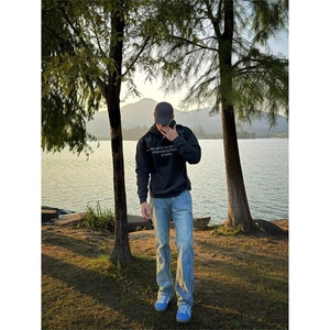 水洗做旧复古蓝牛仔裤男cleanfit美式高街vibe裤子潮牌痞帅微喇裤图片