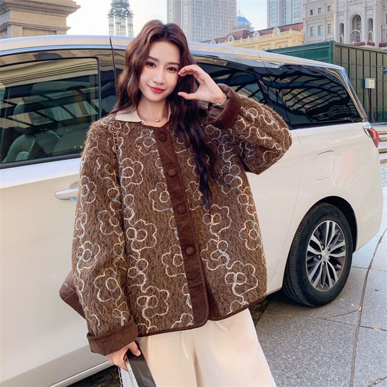 25初冬新品已升级加棉皮毛一体拼色保温外套6527-P165-K268,女装短外套,2C317