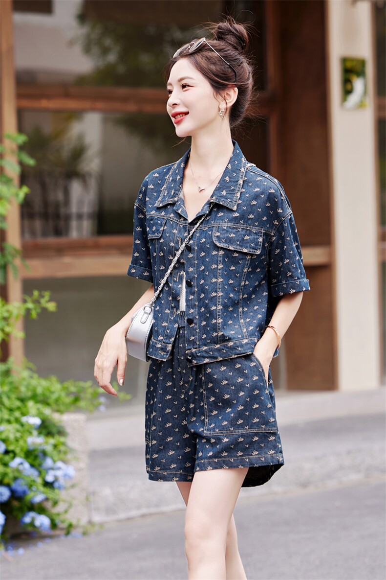 休闲运动套装女夏2025新款小个子牛仔短袖上衣短裤减龄,女装套装/套裙,瑶迪依秀