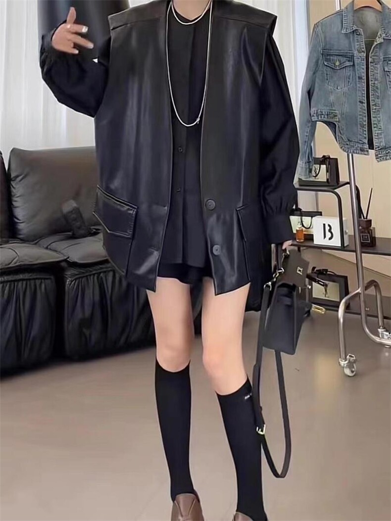 前两口袋皮马甲，女装马甲，卡薇尔