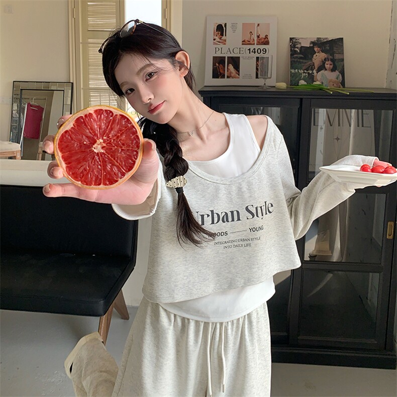 初夏设计感休闲运动F风三件套2C2851015P145K218,女装套装/套裙,2C285