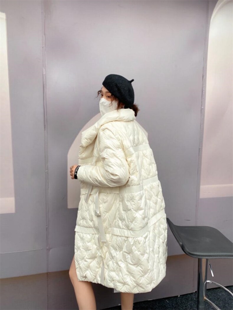 一件羽绒服有4件穿法，买一件等会有4件衣服，女装羽绒服，伊纱