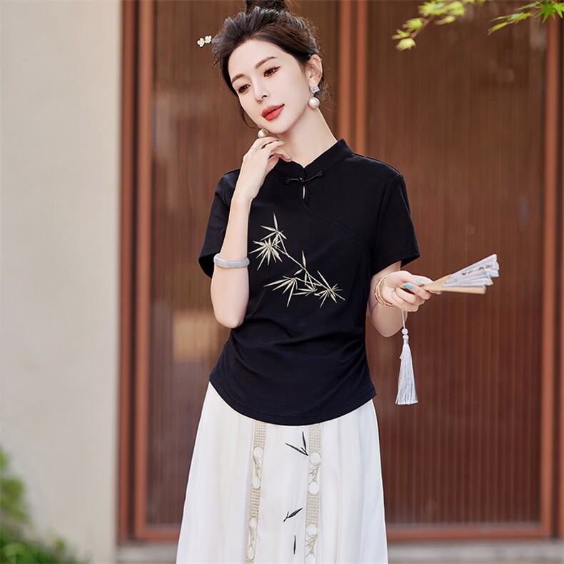 蓝语大码女装胖mm复古国风刺绣黑色T恤2025夏季显瘦立领短袖上衣,女装套装/套裙,芷墨服饰