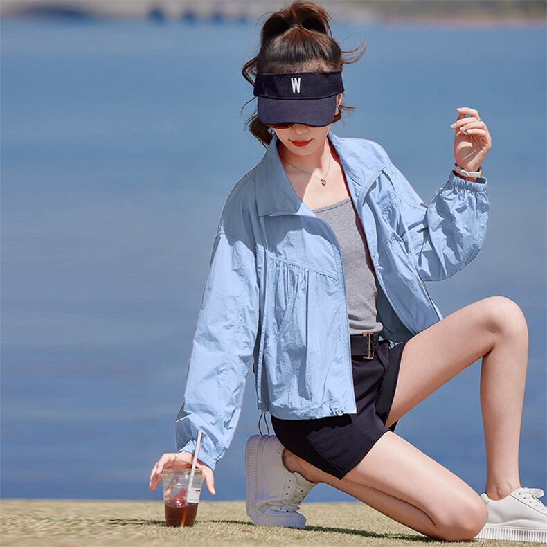 红色宽松防晒衣女2025新款夏季韩版潮流透气减龄小个子休闲短外套,女装防晒衣,靓衣阁