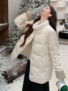 加厚新中式纯色翻袖短款宽松羽绒服女图片