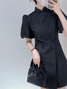 缇花小短裙图片