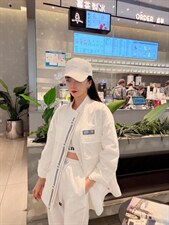 2022春装新款风衣外套，女装风衣，魅丽女孩