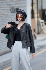 现货小香皮衣，女装皮衣，C&B