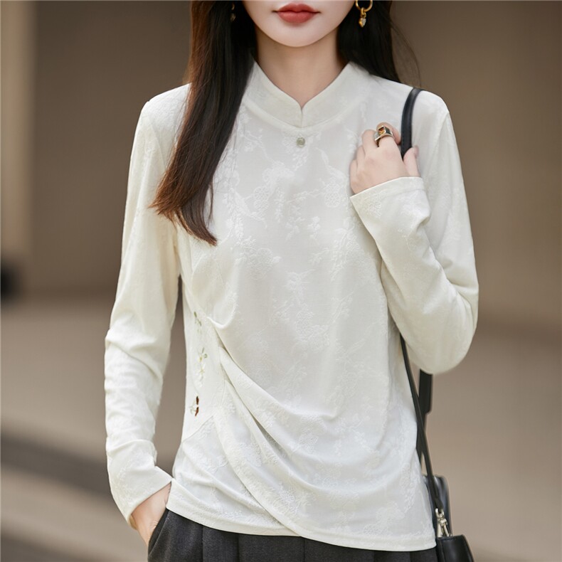 2025年秋季时尚百搭通勤简约休闲腰刺绣打底衫，女装针织衫/毛衣，圣丽羊绒