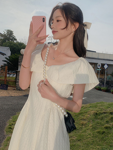 法式气质温柔风初恋连衣裙女2025夏季新款韩版收腰显瘦荷叶领长裙图片
