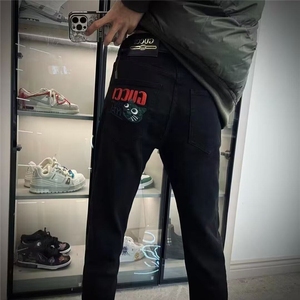 春秋新款刺绣猫头牛仔裤男网红同款潮流百搭修身弹力小脚直筒长裤图片