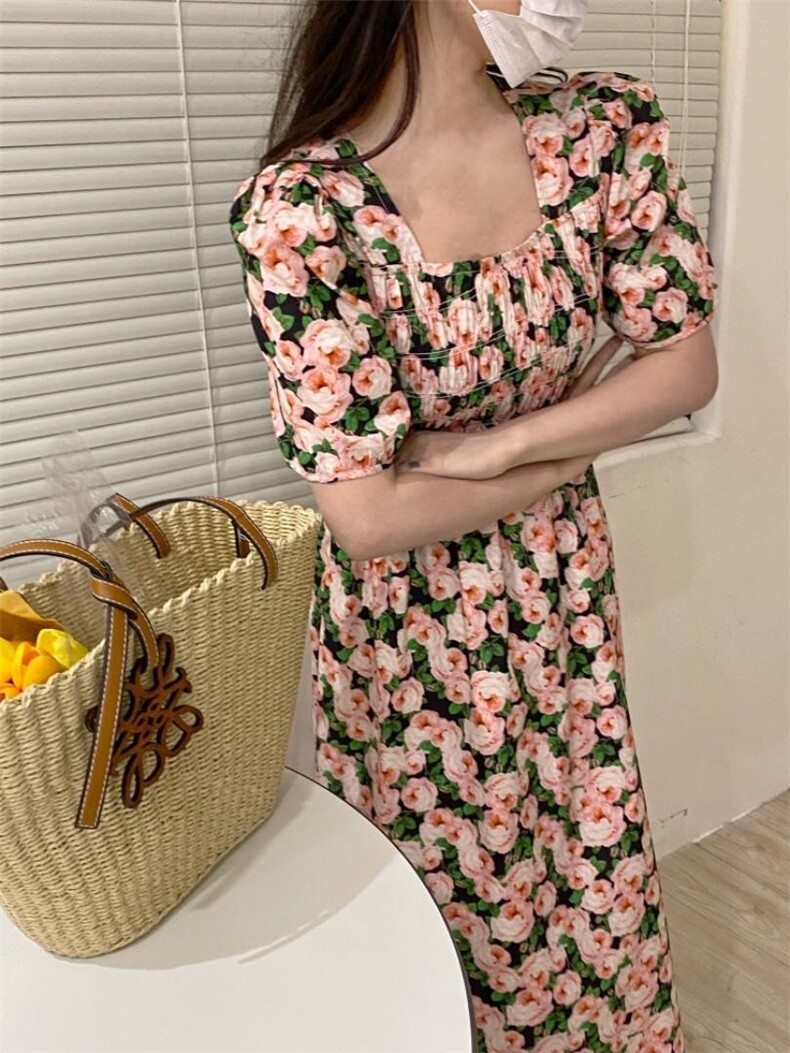 夏季花色连衣裙，女装连衣裙，唇蔻