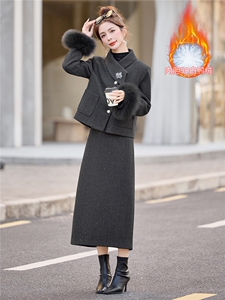 现货小香风羽绒服套装女高级感2025新款千金套装裙两件套冬季图片