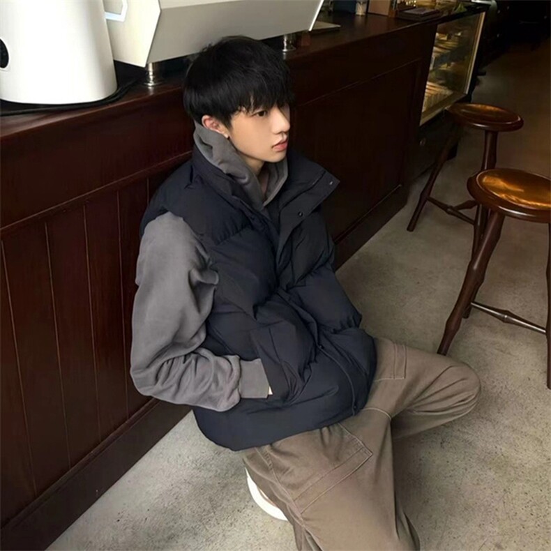 现货5W件冬季三防硬挺boxy短款立领棉衣马夹外套加厚马甲保暖棉服，男装棉衣，电商A486-1