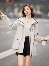 独特漂亮紫色加绒加厚派克服女2025冬季休闲宽松收腰显瘦棉服外套，女装短外套，E百度